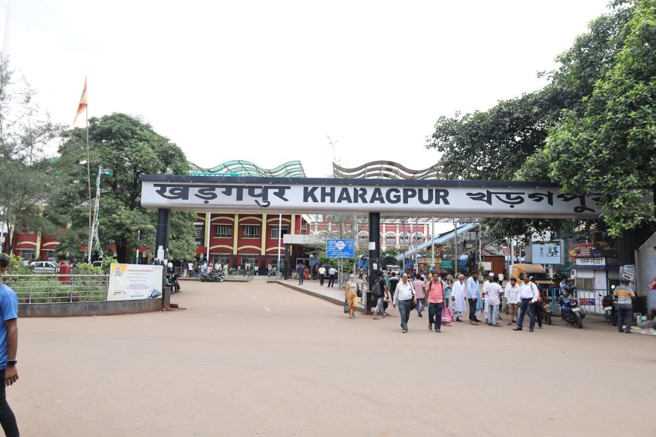 Rail Nest 호텔 Kharagpur 외부 사진